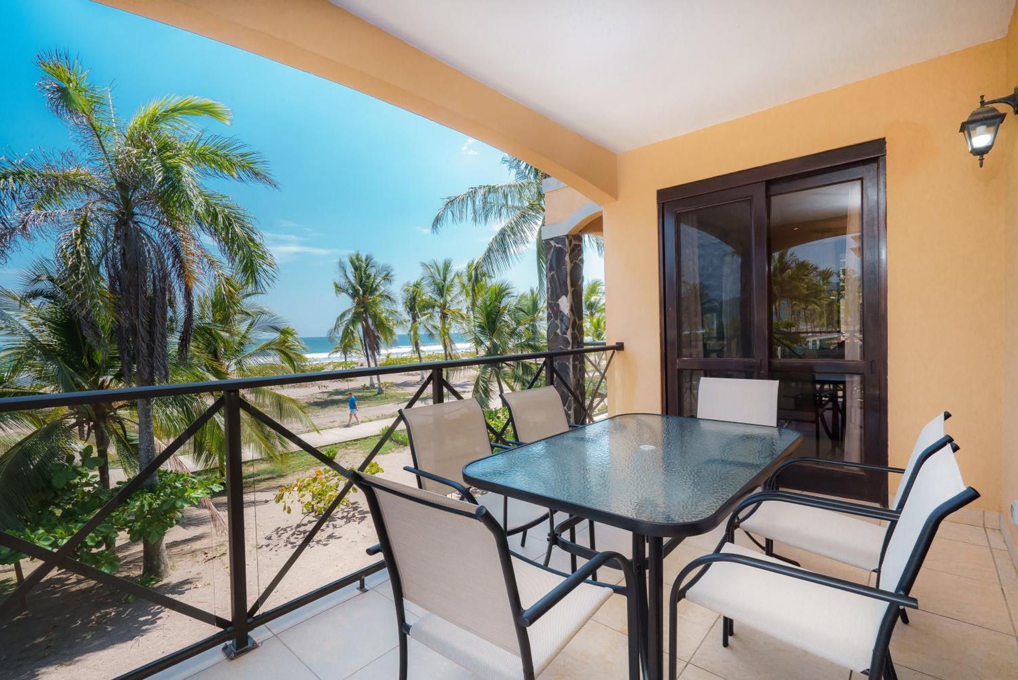 Bahia Encantada Beach Front Proyect, Jaco Paradise Екстер'єр фото